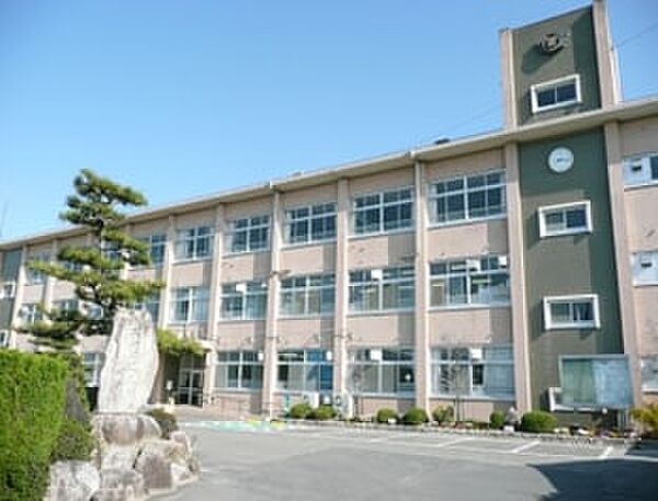 画像17:三重県立菰野高等学校