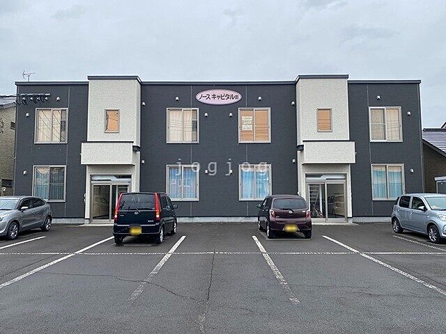 3 / 18