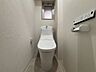 トイレ：手洗い付トイレはウォシュレット機能も有！