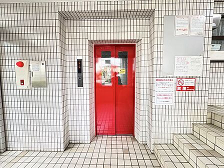 エレベーター完備のため荷物の運搬や日々の移動も快適です♪
