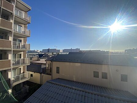 見晴らしもよく、太陽の温かな温もりをめいっぱい受け止めてくれます!