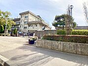 谷津南小学校まで　389m　徒歩約5分●教育目標「よく学び、豊かな心をもち、たくましく生きぬく児童の育成」