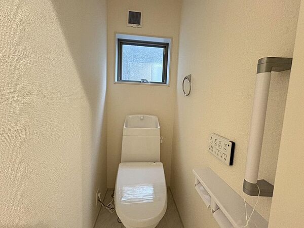 トイレを拡大表示