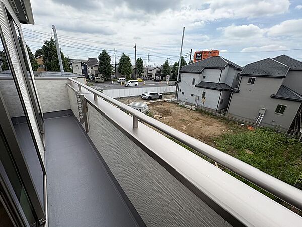 バルコニーを拡大表示