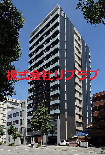6 / 32
