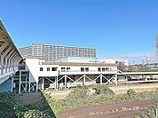 最寄りの駅の北総線白井駅まで1200ｍ（徒歩15分）通勤通学に利用できる駅が徒歩で行けるのは利便性が高くて嬉しいですね。