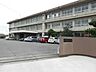 周辺：平坂中学校 650m