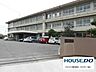 周辺：平坂中学校 1640m