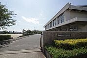 吉田小学校 1040m