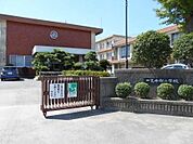 一色中部小学校 1100m