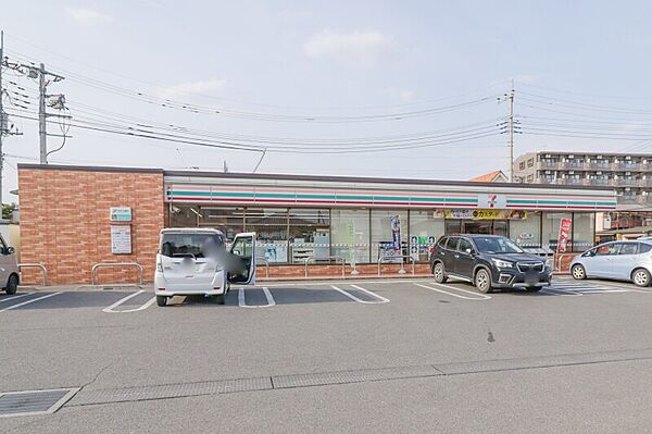 画像18:セブンイレブン伊勢崎昭和町店 483m