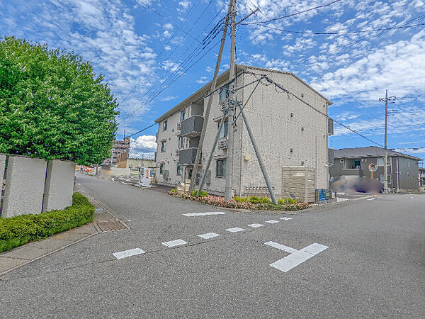 ポルトフィーノ B ｜群馬県伊勢崎市宮子町(賃貸アパート2LDK・3階・57.15㎡)の写真 その6