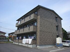 栃木県小山市暁1丁目（賃貸アパート2LDK・3階・56.30㎡） その1