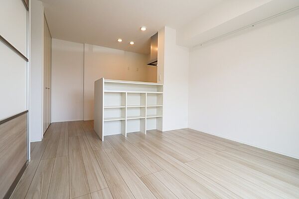 apartment 茨城県古河市下辺見
地図を見る