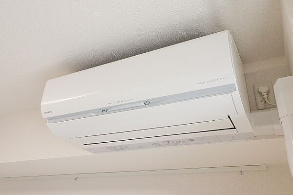 apartment 茨城県古河市下辺見
地図を見る