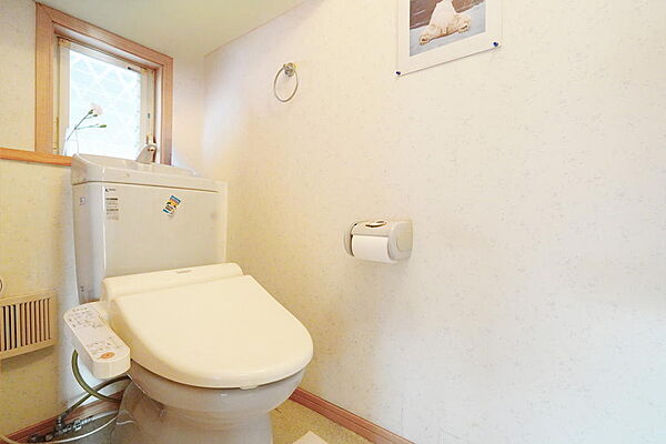 トイレを拡大表示
