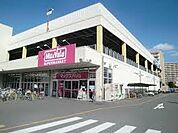 マックスバリュ港十番店（348m）