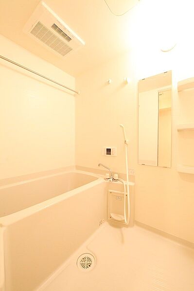 画像6:浴室乾燥機能付