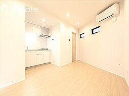 Cherim清水 303 3階1LDKのリビング/ダイニング