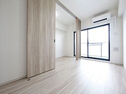 近鉄名古屋線 烏森駅 徒歩5分の賃貸マンション 9階2Kのリビング/ダイニング