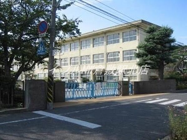 画像22:倉敷市立中洲小学校 1162m