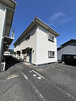 光ハイツ笹賀　B棟 2 ｜ 岡山県井原市笹賀町1792-6（賃貸アパート2LDK・1階・59.82㎡） その1