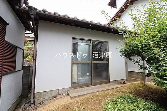 物置小屋