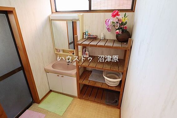 脱衣所