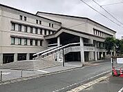 太宰府市民図書館（123m）