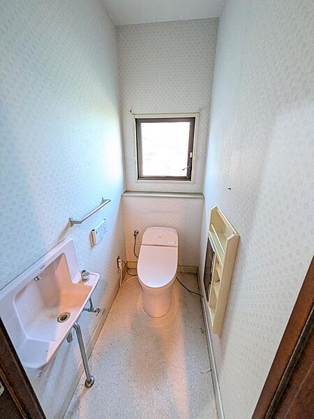 トイレを拡大表示
