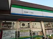 ファミリーマート井高野一丁目店 1971m