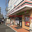 セブンイレブンハートインJR千里丘駅西口店 189m