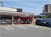 セブンイレブン吹田泉町2丁目店 440m