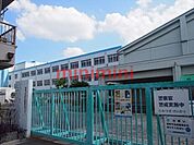 高槻市立西大冠小学校 282m