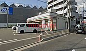 セブンイレブン高槻富田丘町店 11m