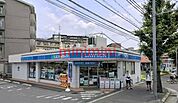 ローソン吹田山田西一丁目店 89m