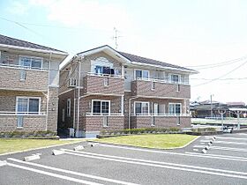 ガーデンコート　Ｃ 102 ｜ 宮崎県都城市平江町3661番地5（賃貸アパート1R・1階・32.90㎡） その1