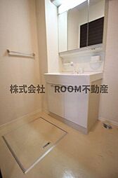 明るい洗面所です