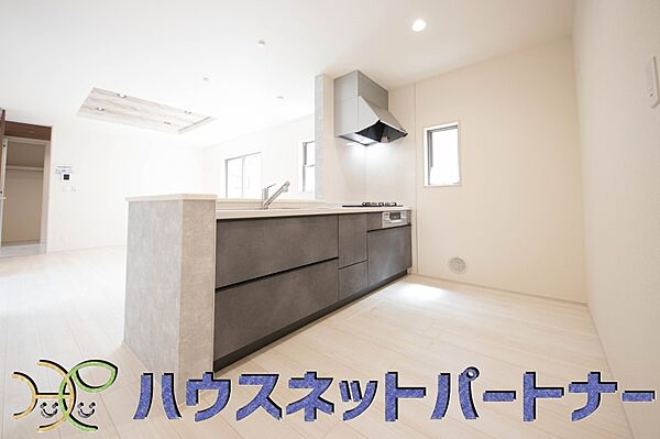 キッチンを拡大表示