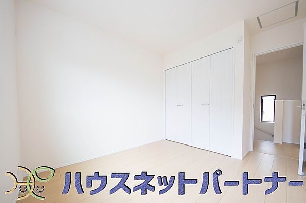 寝室を拡大表示