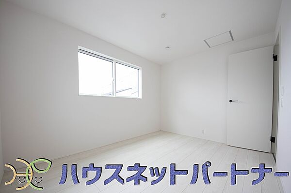 寝室を拡大表示
