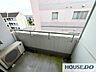 バルコニー：自然光や景色を楽しめるバルコニー♪