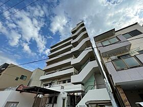 ファミリーハイツ九条  ｜ 大阪府大阪市西区九条南４丁目（賃貸マンション2LDK・4階・48.00㎡） その1