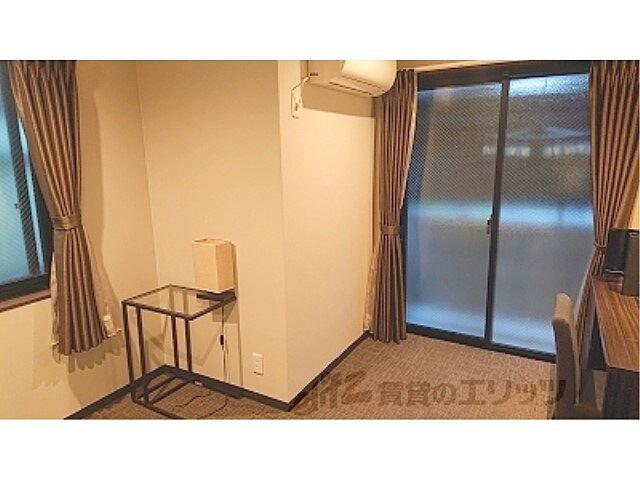 寝室