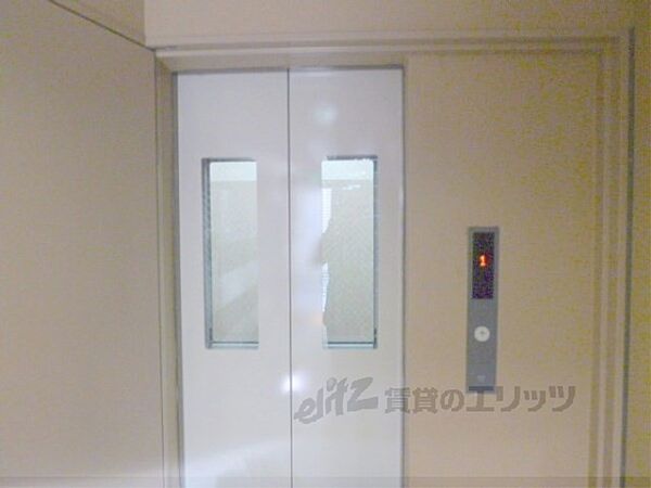 画像27:エレベーター