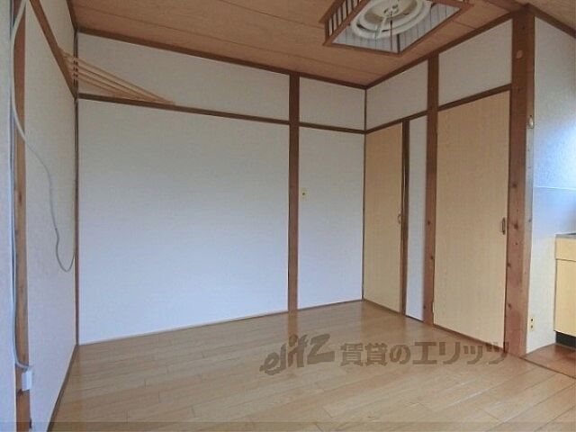 寝室