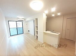 クレール聖和A 102 1階1LDKのリビング/ダイニング