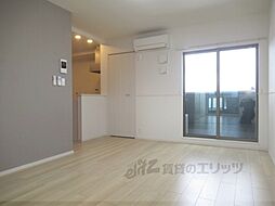 グリーン琥珀甲南I 1階1LDKのリビング/ダイニング