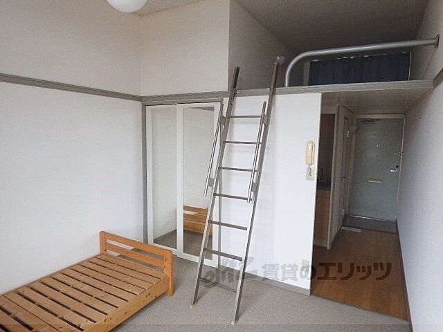 寝室