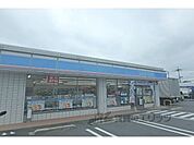 ローソン　甲西三丁目店まで450メートル